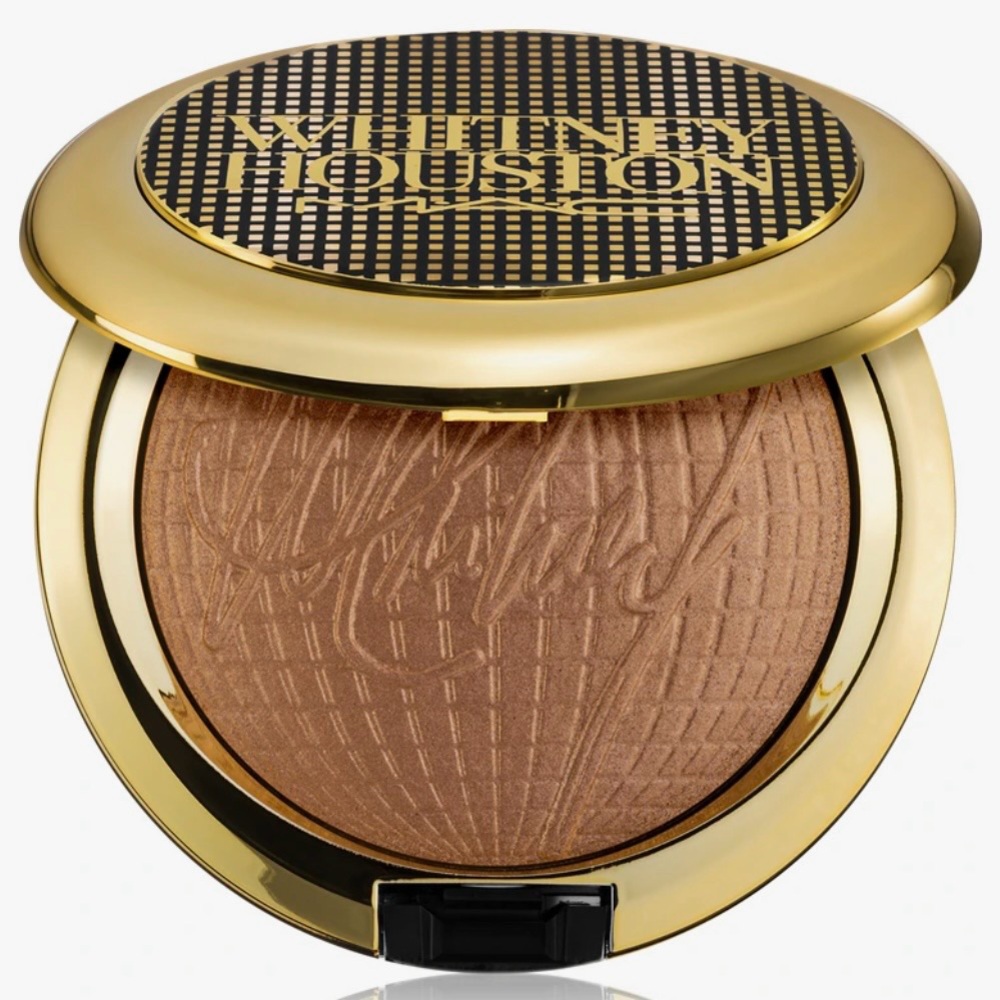 MAC x Whitney Houston ~  ‘JUST WHITNEY’ Extra Dimension Skinfinish ~ LE, FS, NIB